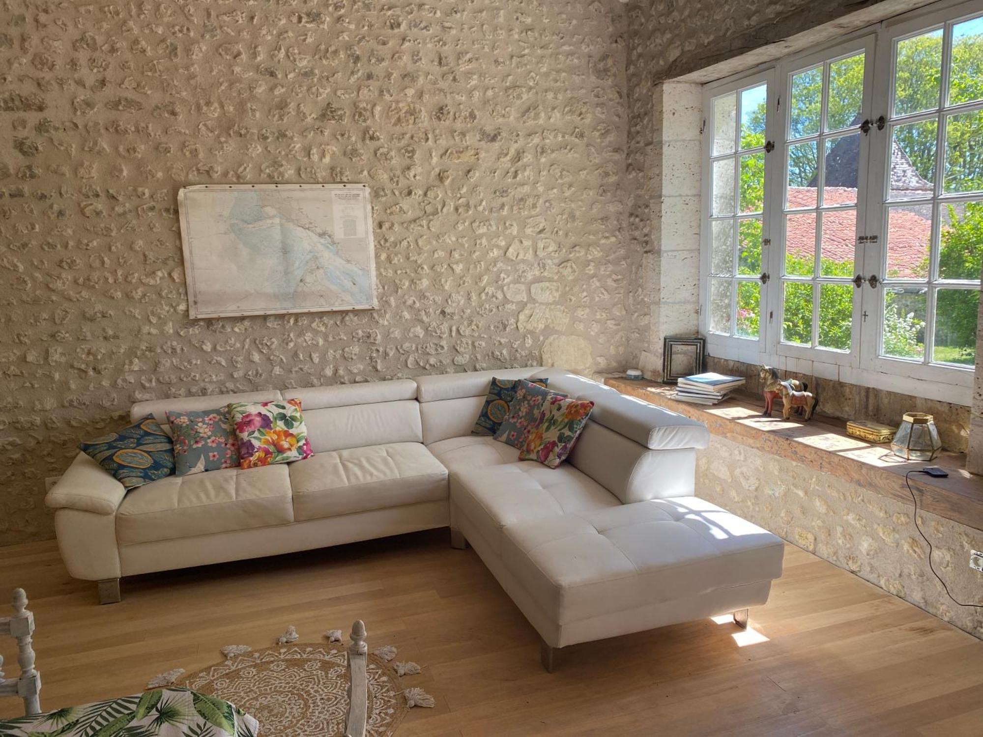 As Seen On A New Life In The Sun - Beautiful 3 Bedroom Cottage With Shared Pool Montboyer Eksteriør bilde